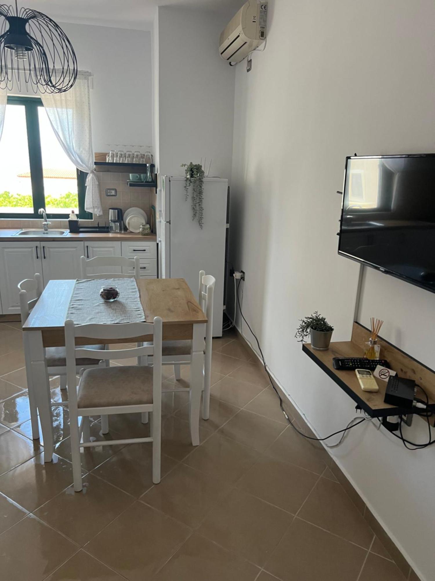 Apartament The White Donkey House *